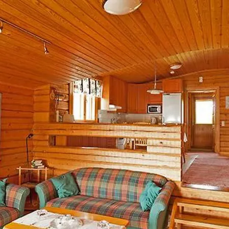 Petaejaeinen By Interhome Holiday home Sipsio